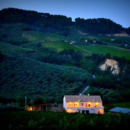 B&B Casale Fonte Vecchia Monteprandone Ngoại thất bức ảnh