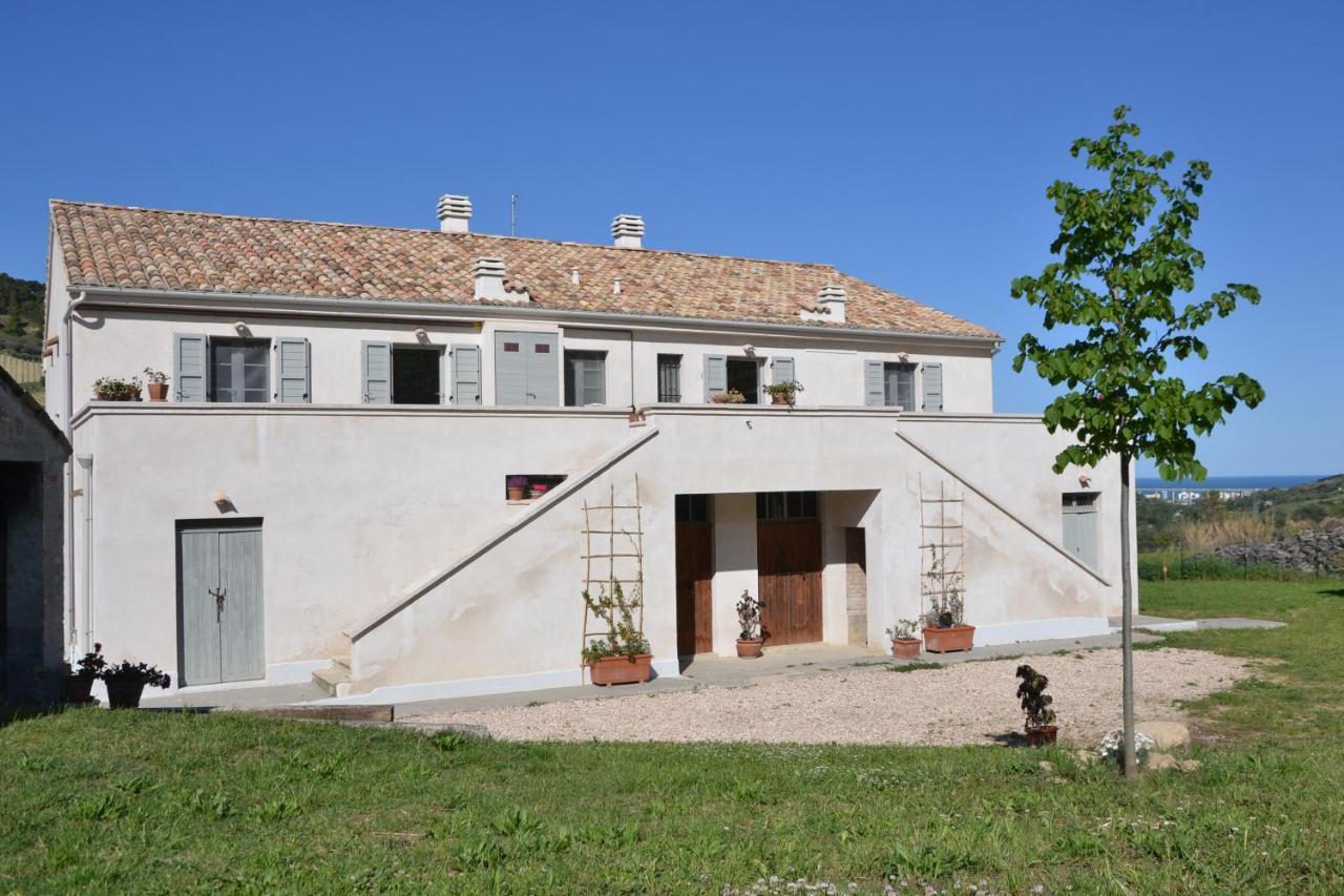 B&B Casale Fonte Vecchia Monteprandone Ngoại thất bức ảnh